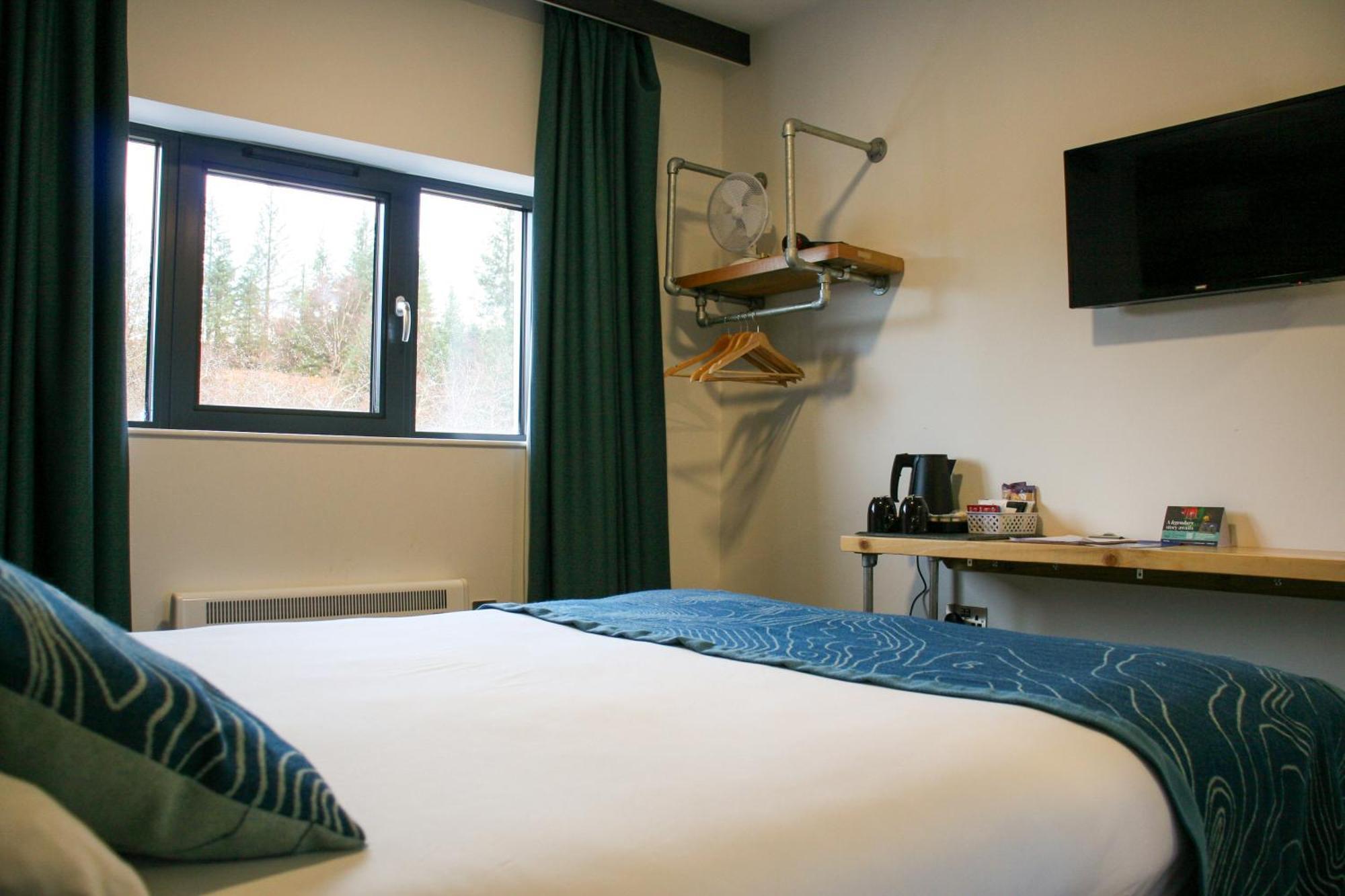 The Base Camp Hotel, Nevis Range Форт Уилям Екстериор снимка
